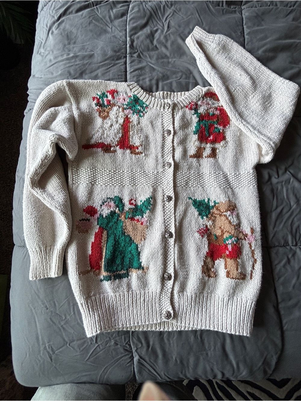 Vintage Cream Holiday Cardigan with Festive Elf and Character Knit